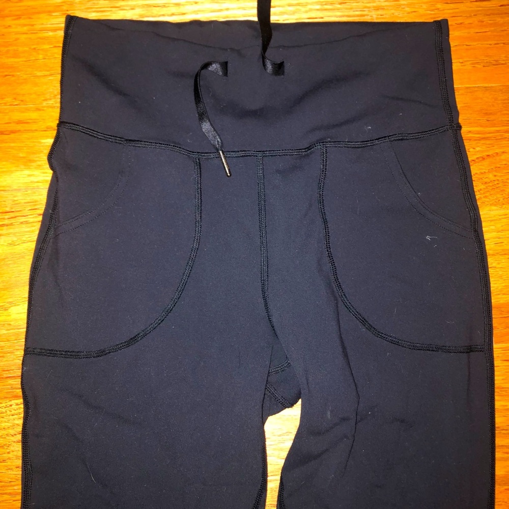 Lululemon Black Skinny Will Pant size 6